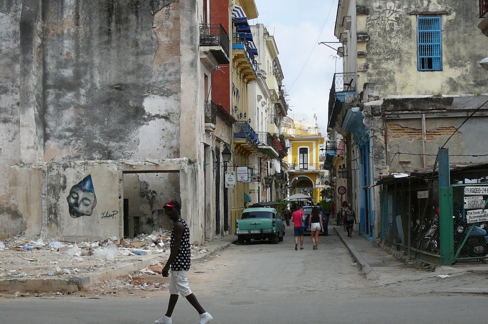3 Häuser_Architektur_Havana21.04(193)